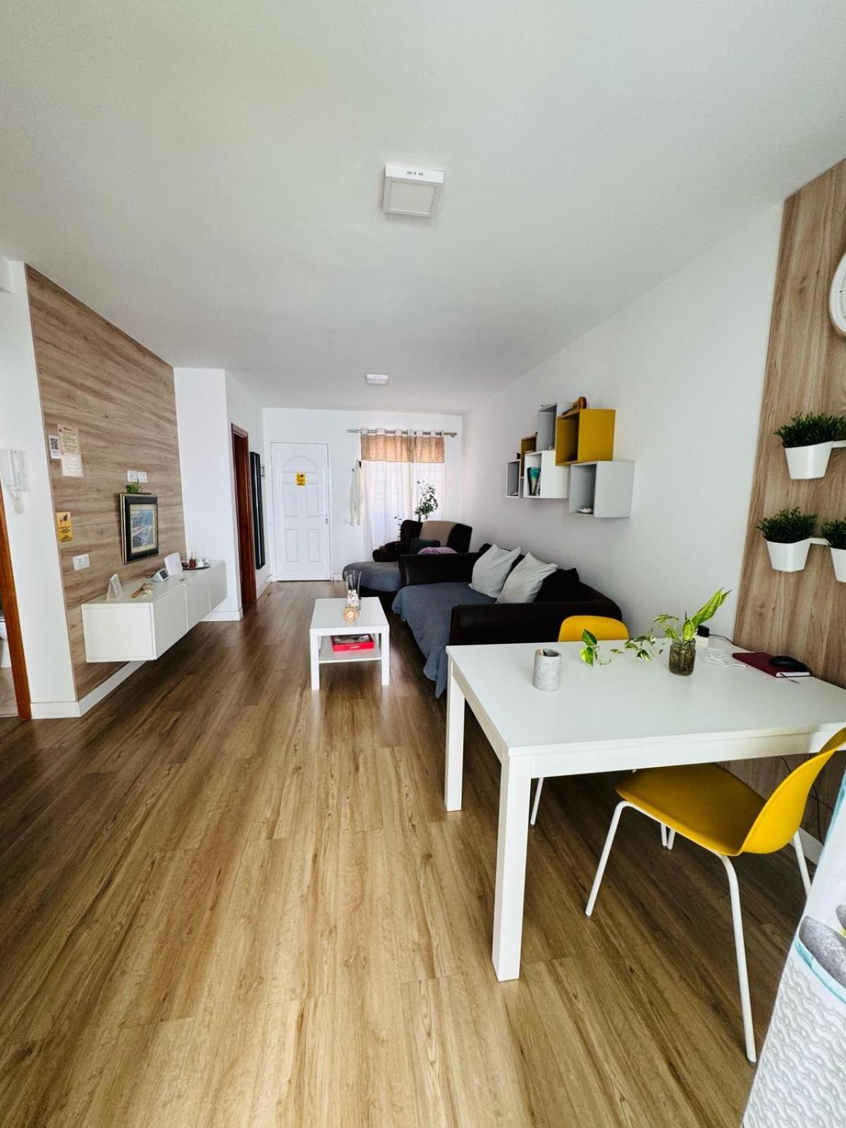Habitacion Privada May Con Balcon Vecindario  Eksteriør billede